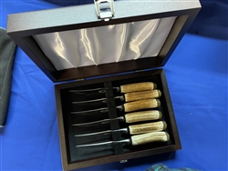 Antler Handled Steak Knives ( Cased  Set of 6 )